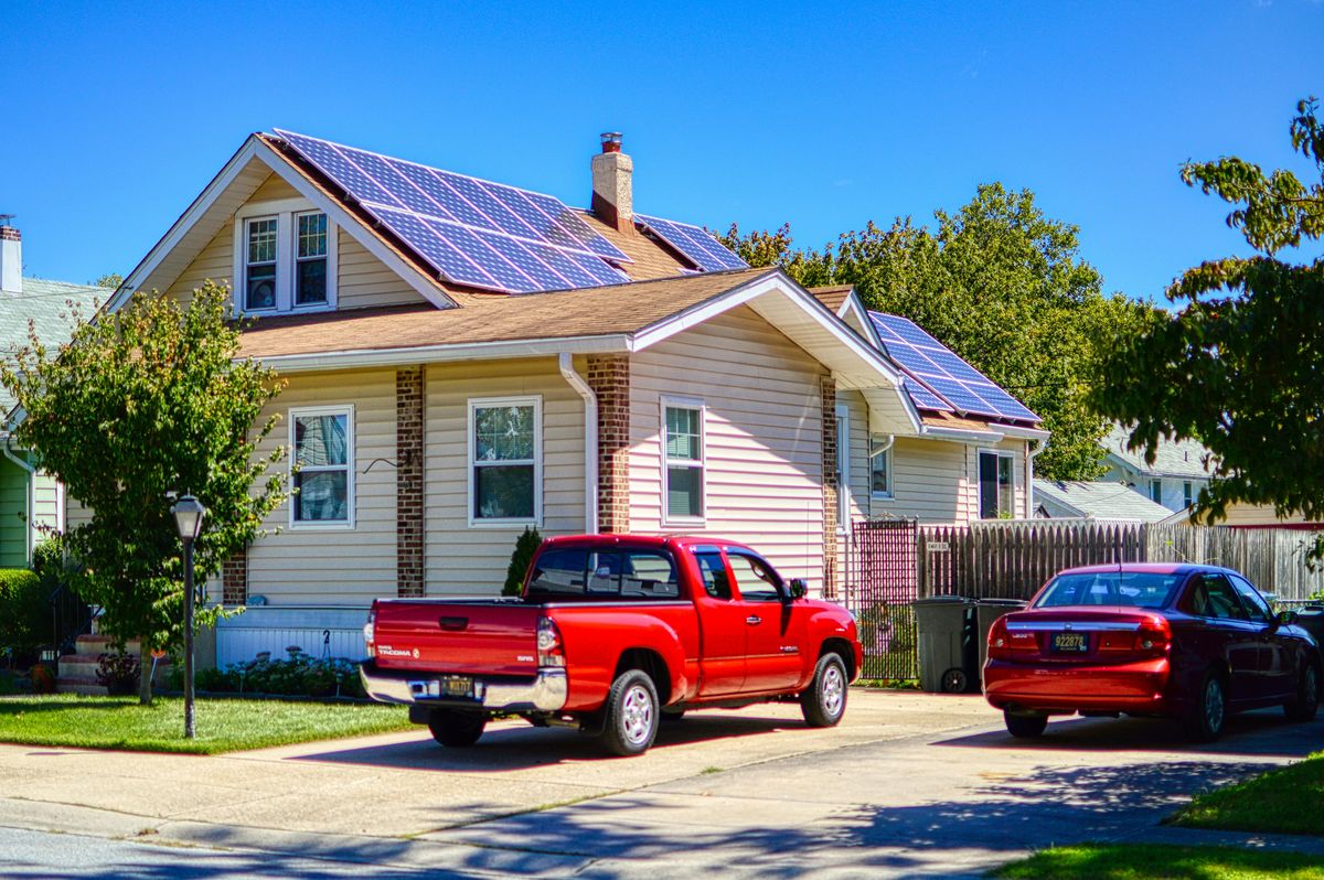 Residential solar panel installation on Florida home